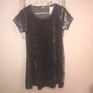 cute velvet dress size s
